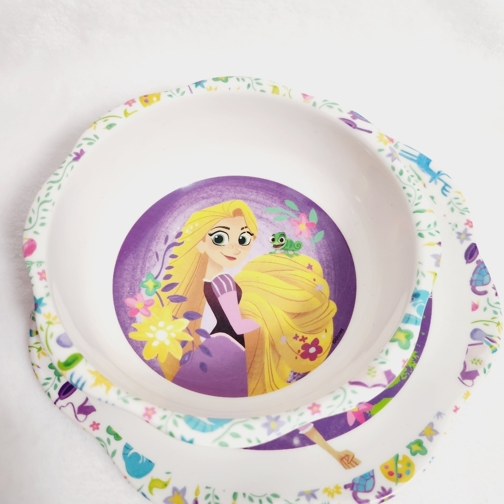 DISNEY princess Rapunzel bundle of doll with vanity and stool, brushes,plate,cup - Picture 8 of 11